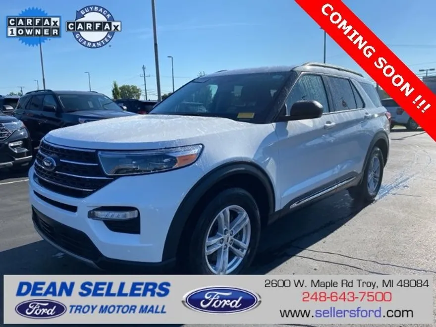 2022 Ford Explorer XLT photo 1