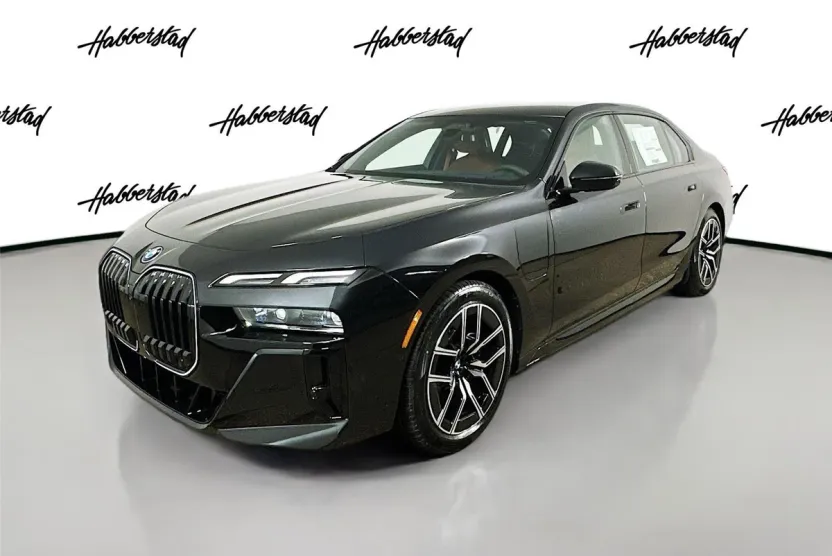 2026 Bmw 750e photo 1