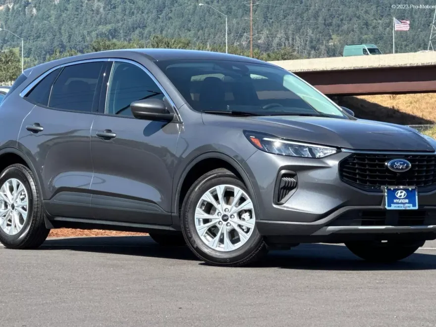 2023 Ford Escape Active photo 1