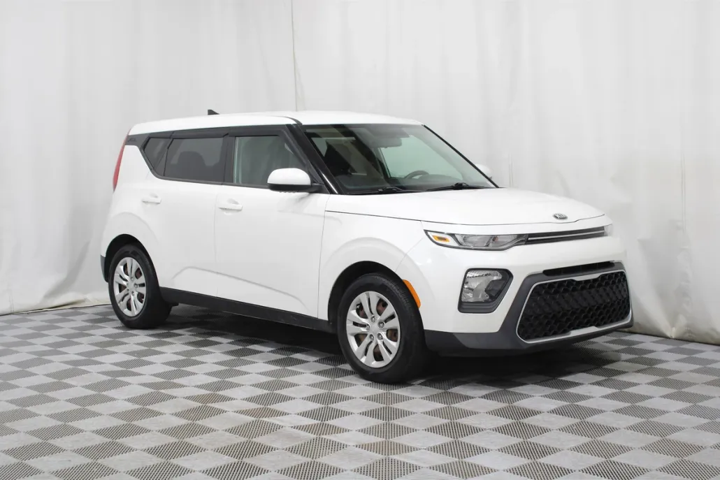 2020 Kia Soul LX photo 1