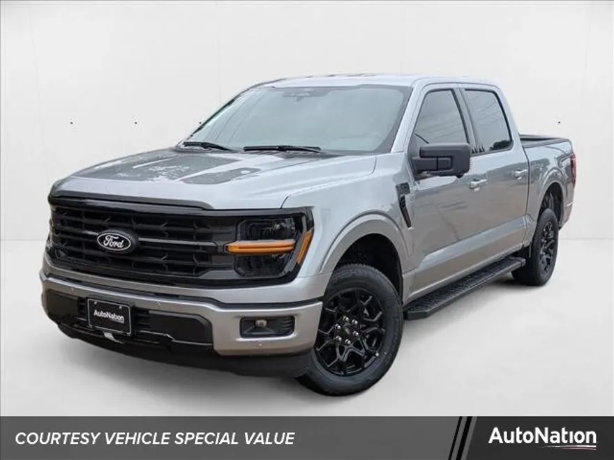 2025 Ford F-150 XLT photo 1