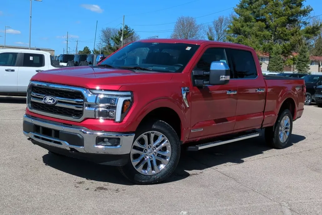 2025 Ford F-150 Lariat photo 1