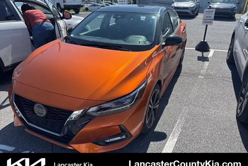 2023 Nissan Sentra SR photo 1