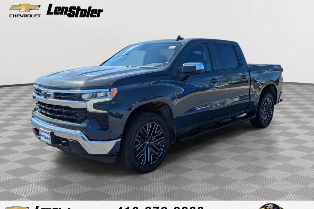 2026 Chevrolet Silverado 1500 LT photo 1