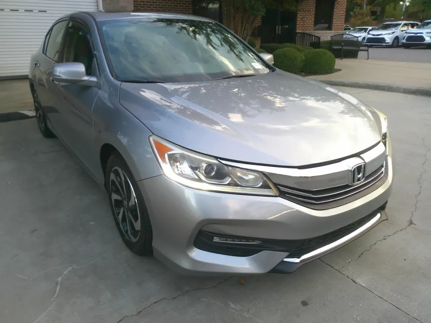 2016 Honda Accord EX photo 1