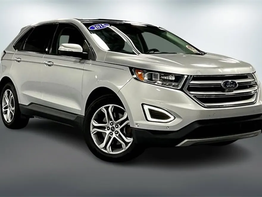 2015 Ford Edge Titanium photo 1