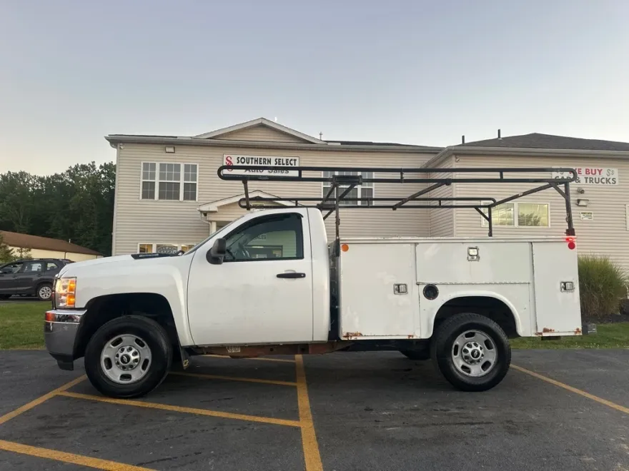 2013 Chevrolet Silverado Work Truck Base photo 1
