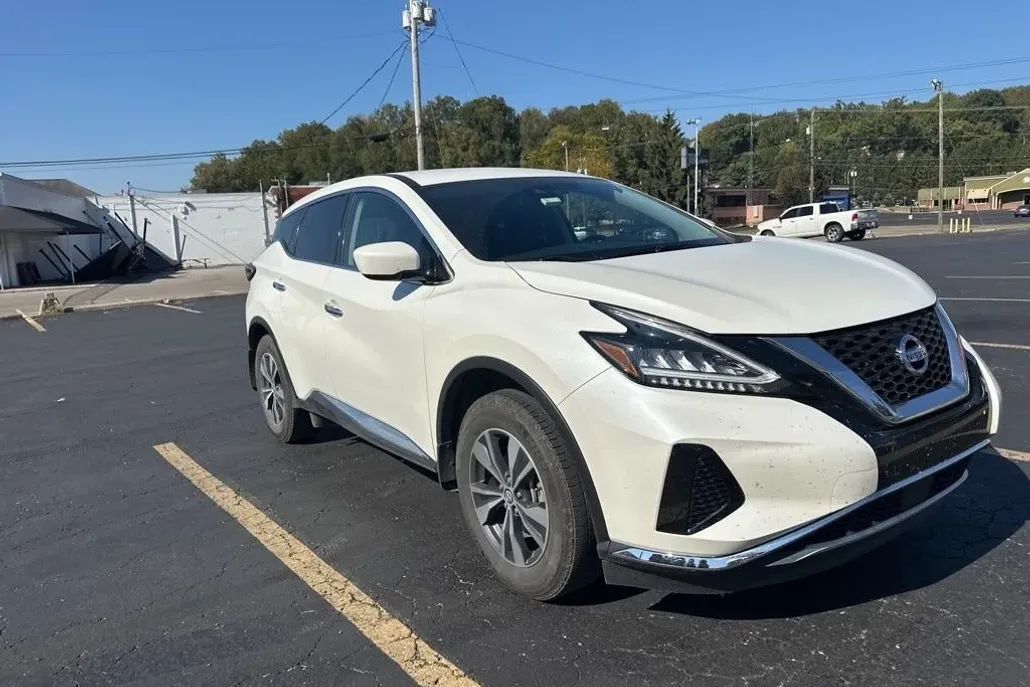 2022 Nissan Murano S photo 1