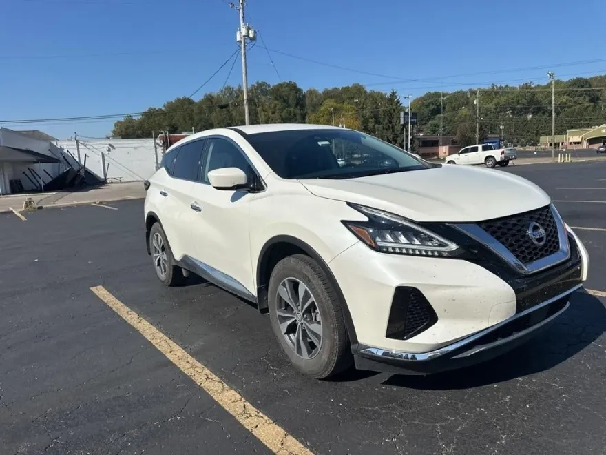 2022 Nissan Murano S photo 1