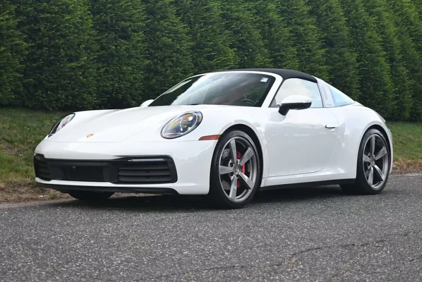 2024 Porsche 911 Targa 4S photo 1