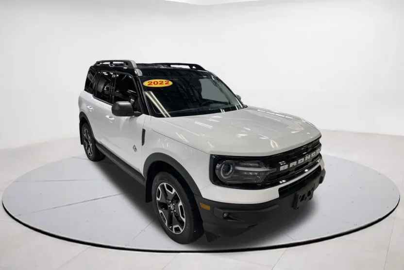 2022 Ford Bronco Sport Outer Banks photo 1