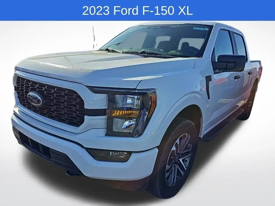 2023 Ford F-150 XL photo 1