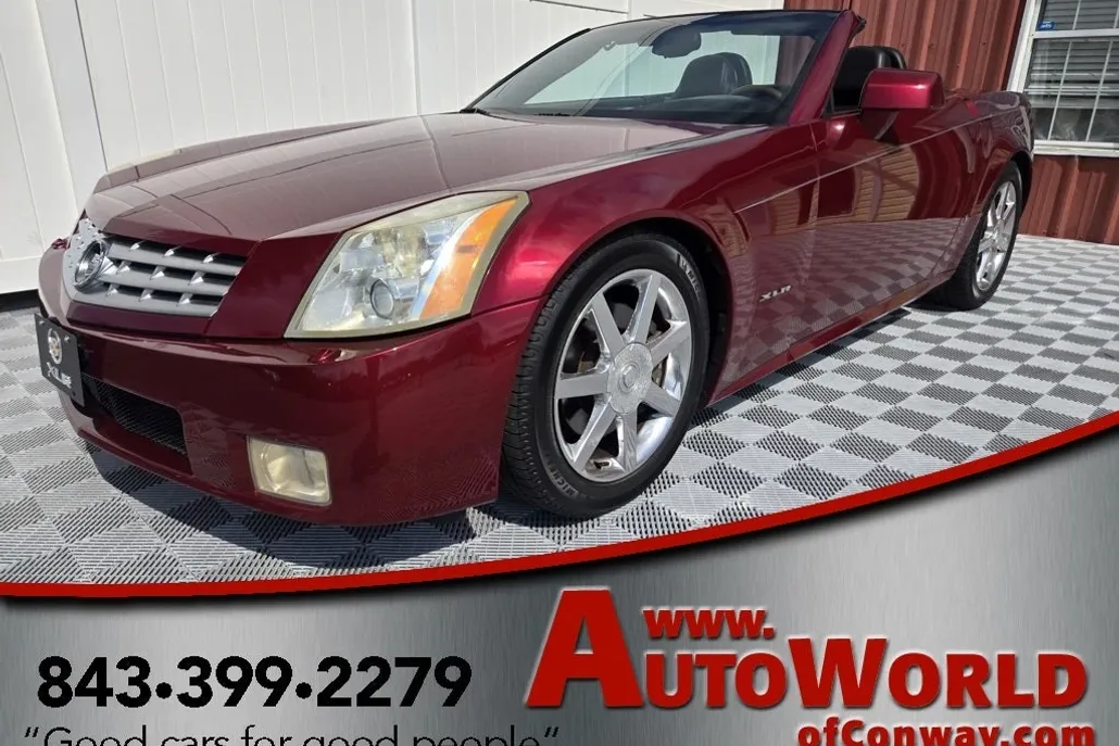 2006 Cadillac XLR Base photo 1