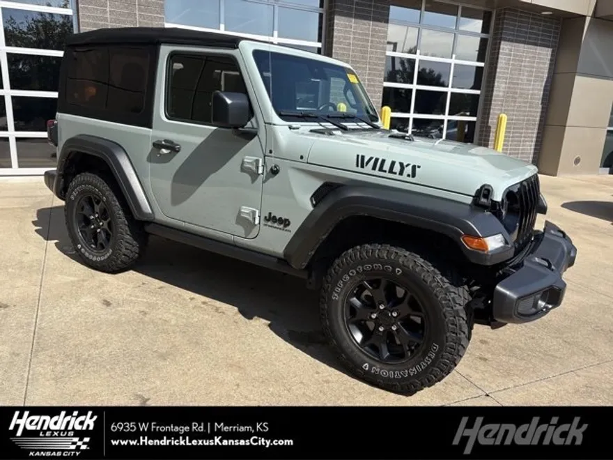 2023 Jeep Wrangler Willys photo 1