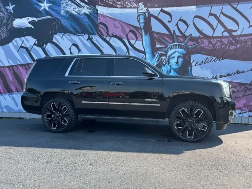 2015 Gmc Yukon Denali photo 1