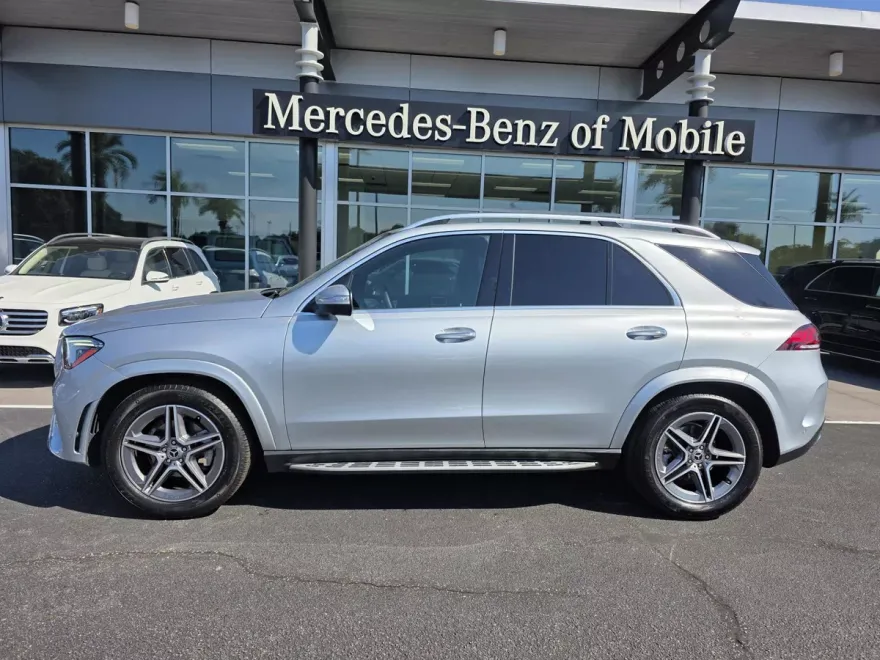 2022 Mercedes Benz GLE 350 4MATIC photo 1