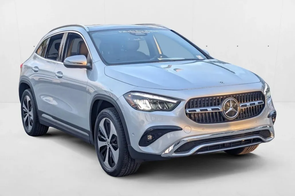 2025 Mercedes Benz GLA 250 photo 1