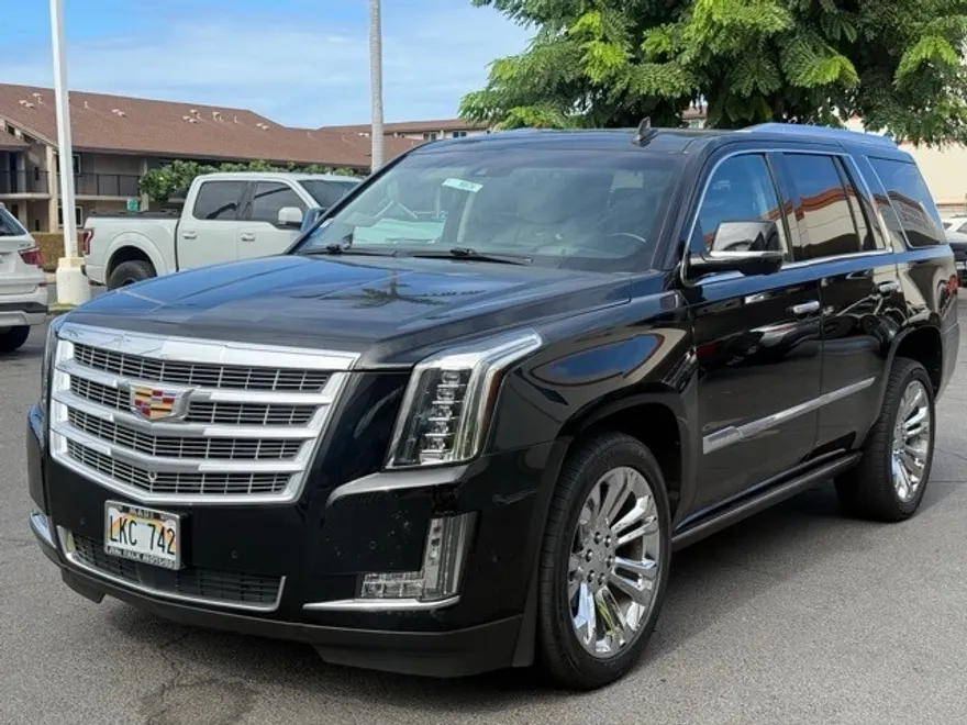 2020 Cadillac Escalade Premium Luxury photo 1