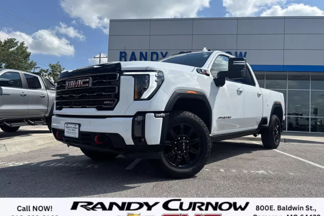 2024 Gmc Sierra 3500 HD AT4 photo 1