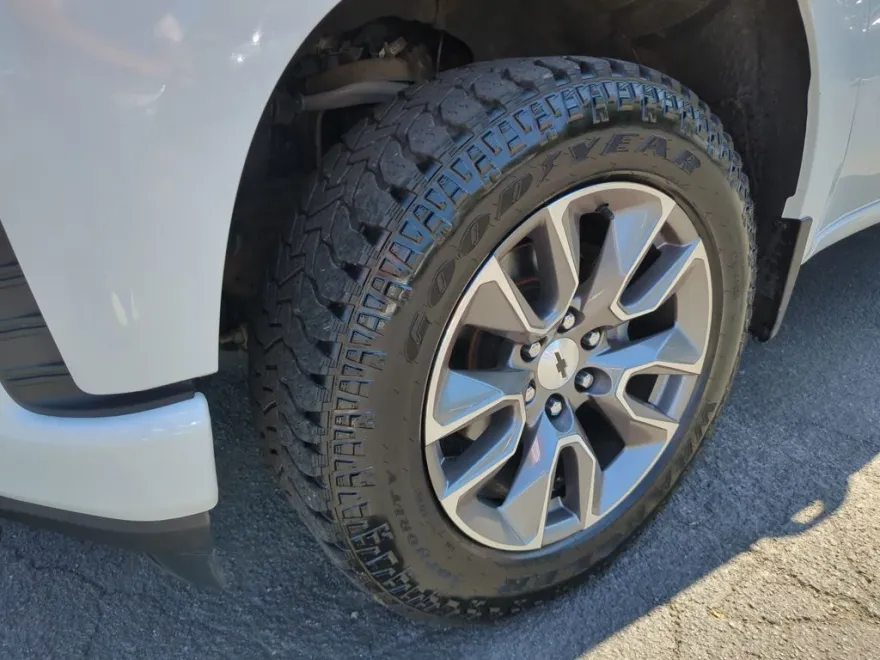 2021 Chevrolet Silverado 1500 RST photo 1