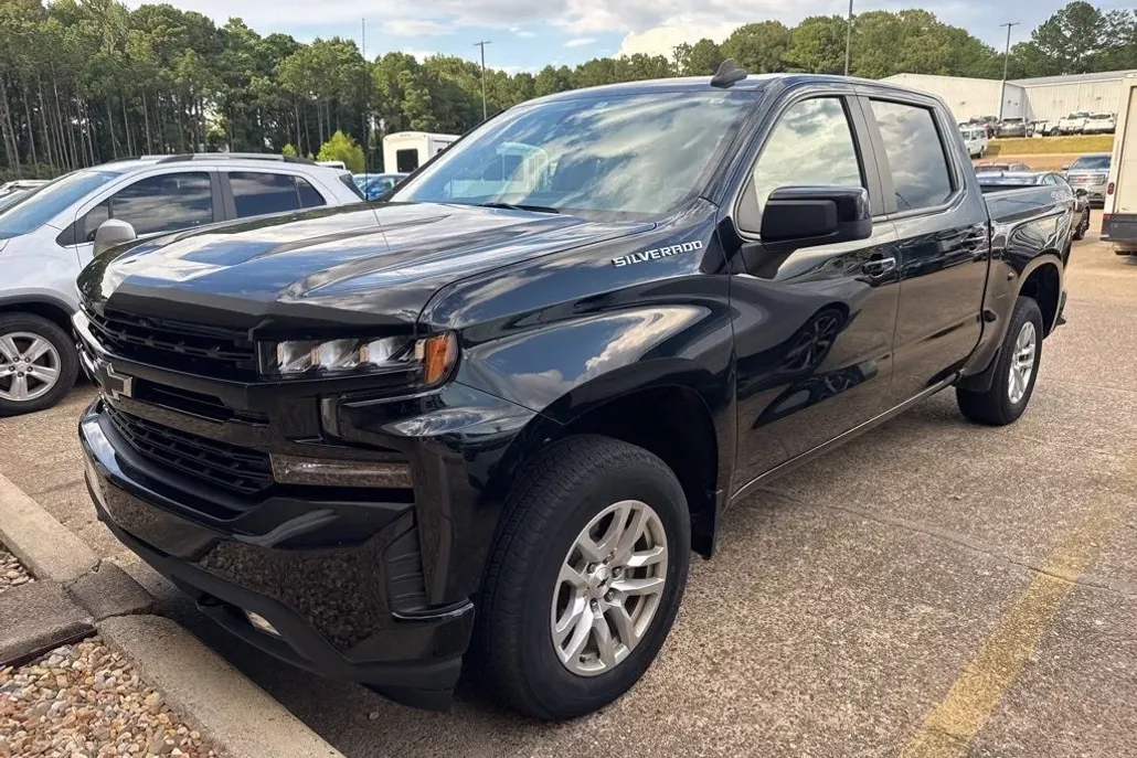 2022 Chevrolet Silverado 1500 RST photo 1
