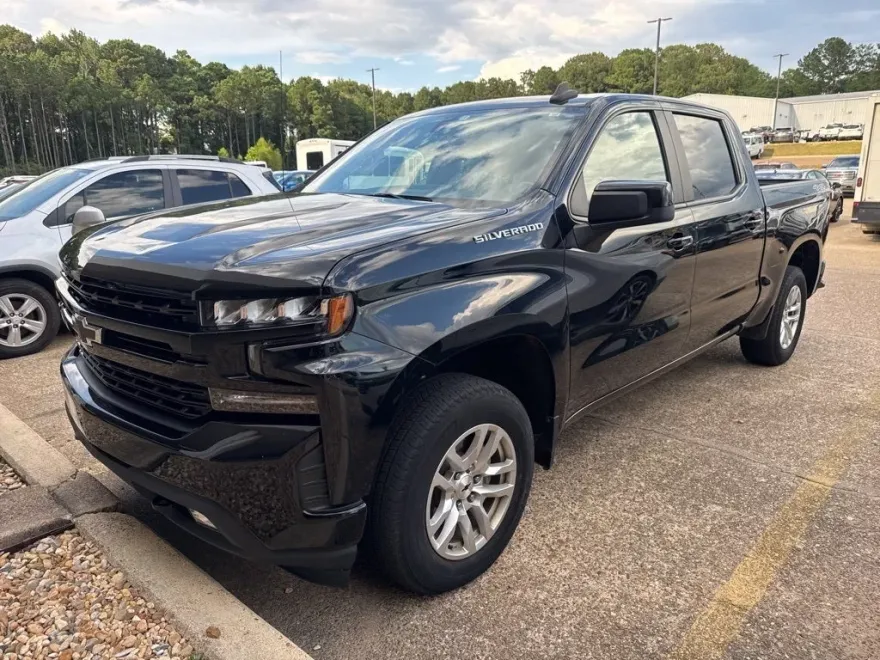 2022 Chevrolet Silverado 1500 RST photo 1