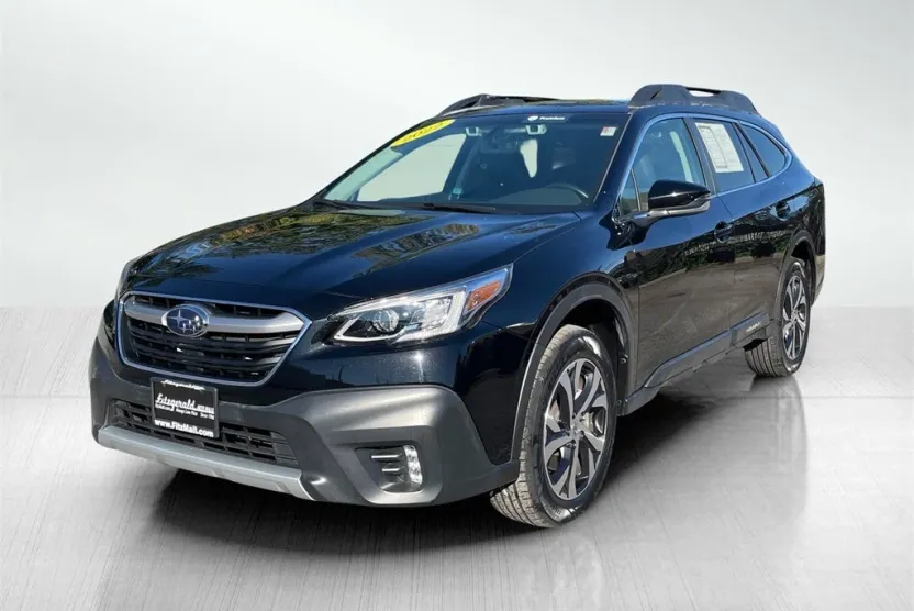2022 Subaru Outback Limited XT photo 1