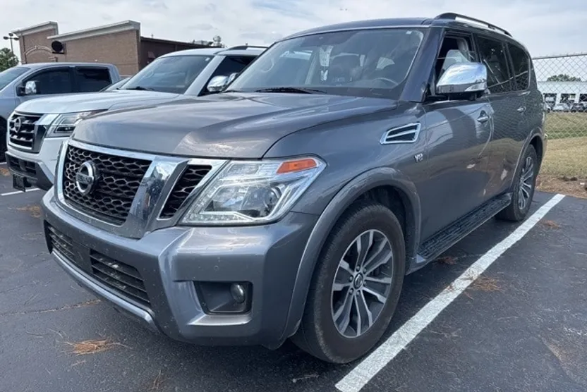 2020 Nissan Armada SL photo 1