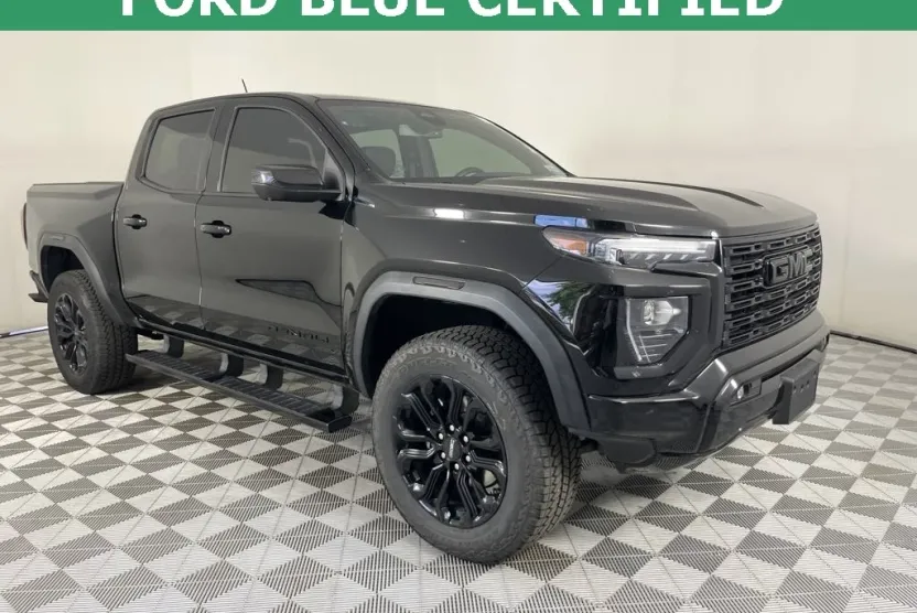 2023 Gmc Canyon Denali photo 1