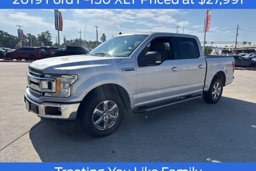 2019 Ford F-150 XLT photo 1