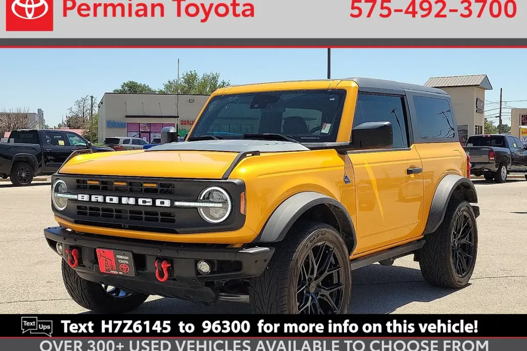2022 Ford Bronco Outer Banks photo 1