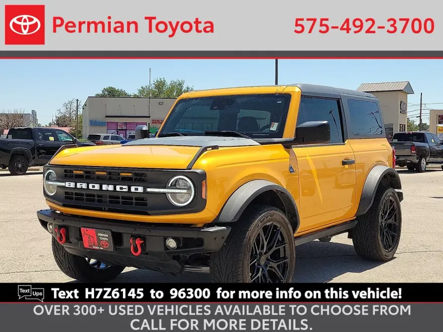 2022 Ford Bronco Outer Banks photo 1