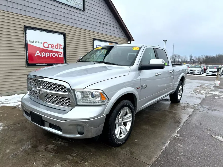 2018 Ram 1500 Laramie photo 1