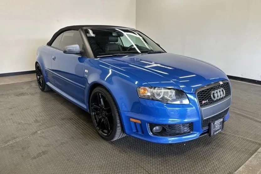 2008 Audi RS 4 photo 1