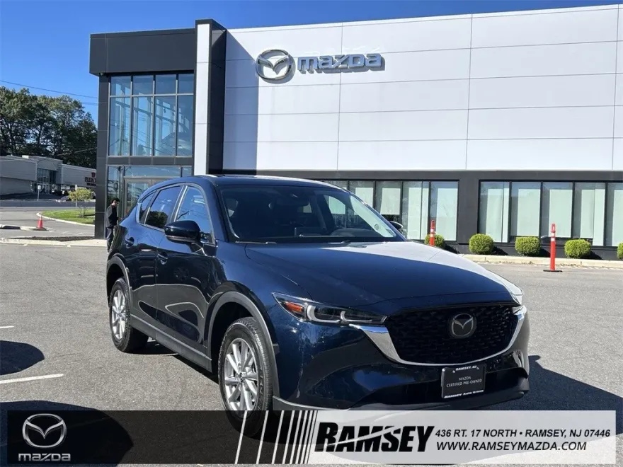 2022 Mazda CX-5 2.5 S Preferred photo 1