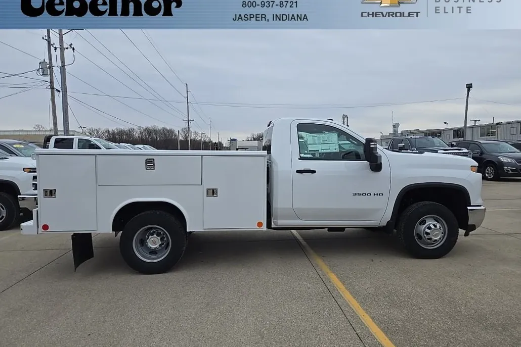 2025 Chevrolet Silverado 3500HD Work Truck photo 1