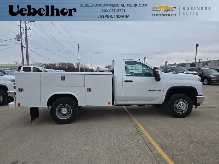 2025 Chevrolet Silverado 3500HD Work Truck photo 1