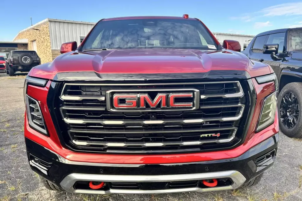 2025 Gmc Yukon AT4 Ultimate photo 1