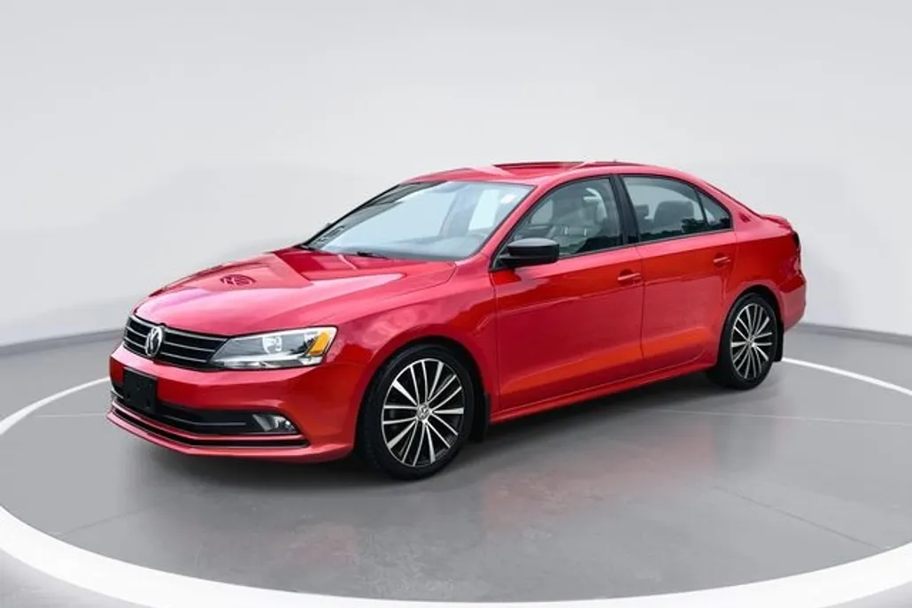 2016 Volkswagen Jetta 1.8T Sport photo 1