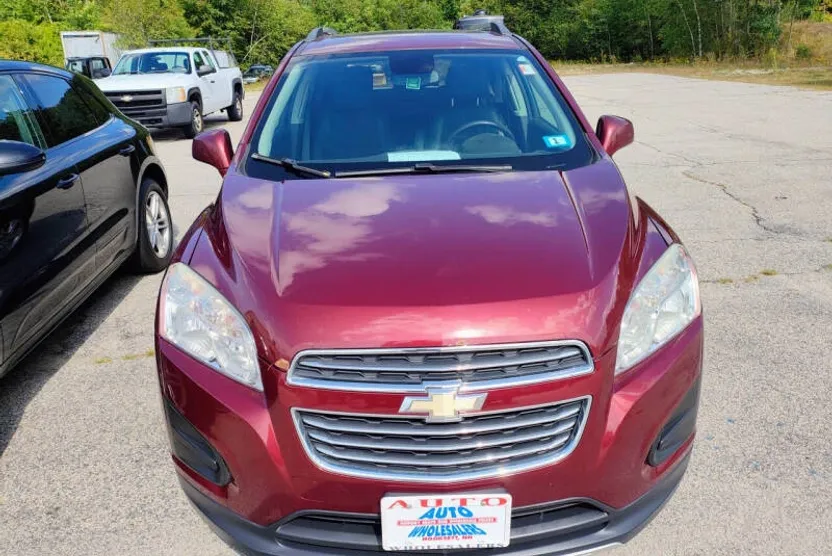 2016 Chevrolet Trax LT photo 1