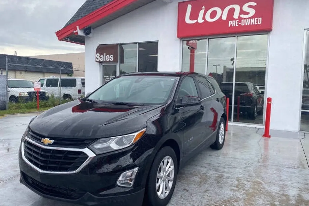 2019 Chevrolet Equinox LT photo 1