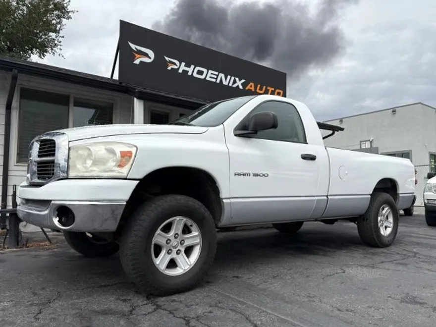 2007 Dodge Ram SLT photo 1