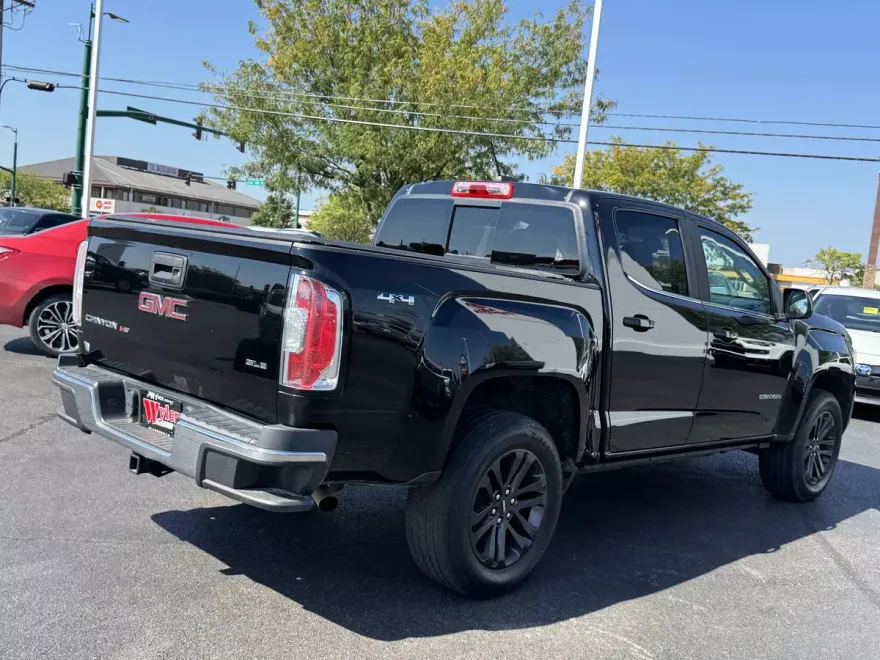 2020 Gmc Canyon SLE photo 1