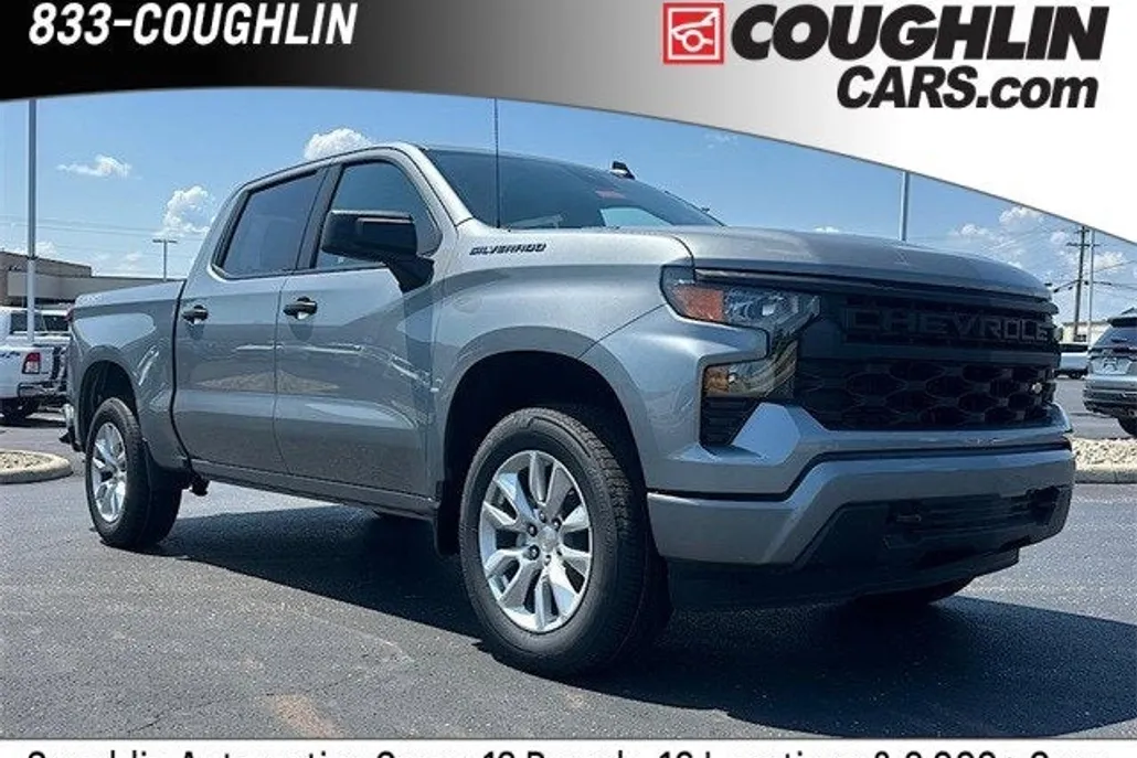 2025 Chevrolet Silverado 1500 Custom photo 1