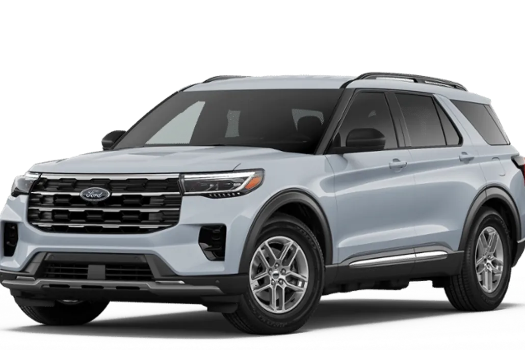2026 Ford Explorer photo 1