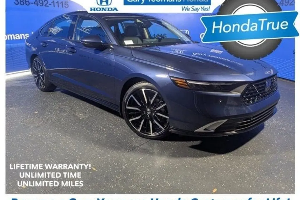 2025 Honda Accord Hybrid Touring photo 1