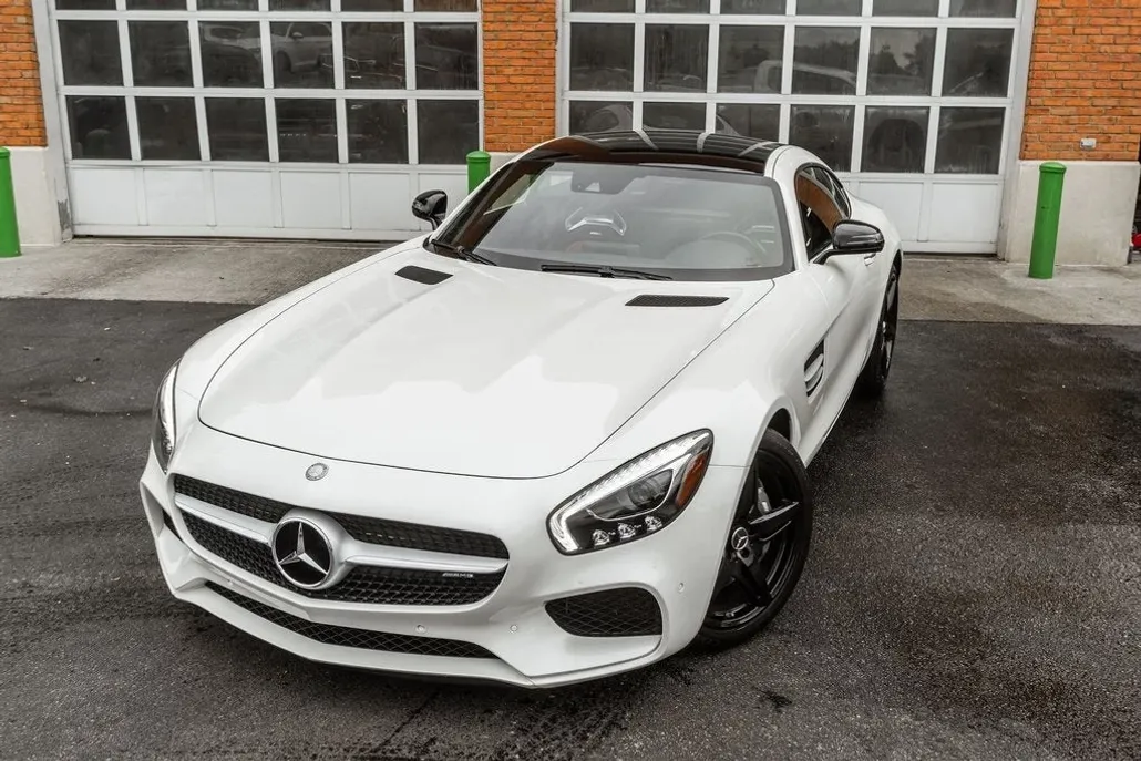 2017 Mercedes Benz AMG GT GT photo 1