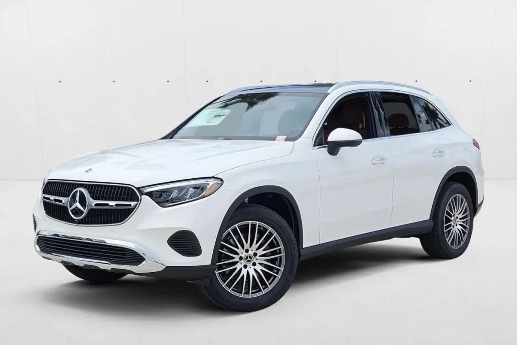 2026 Mercedes Benz GLC 300 photo 1