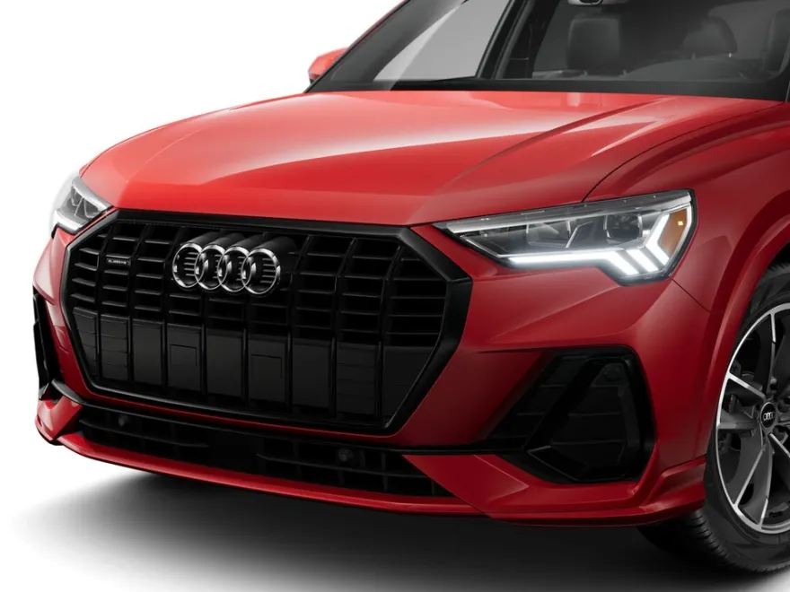 2025 Audi Q3 45 TFSI S line Premium photo 1