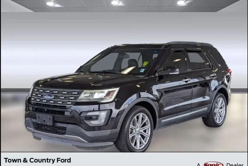 2016 Ford Explorer Limited photo 1